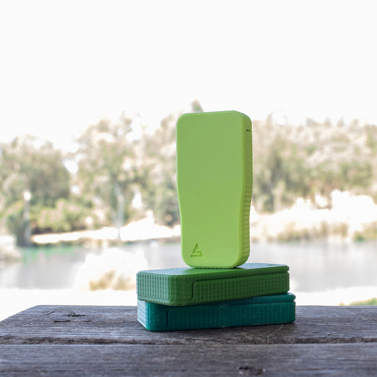 Dark-Green-Outside-Lake-Joint-Case