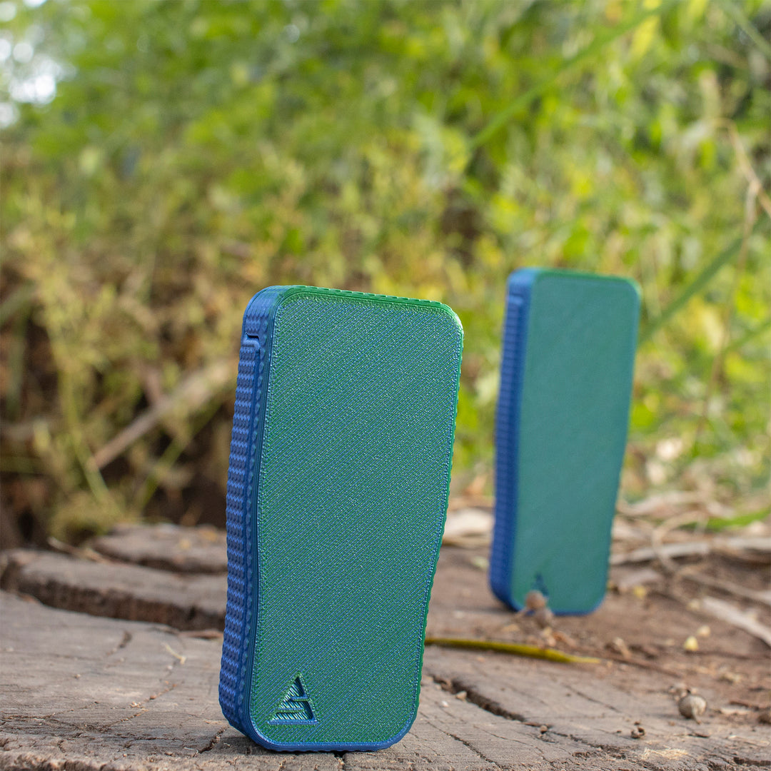 Outdoors-Cigarette-Case-Blue-Green